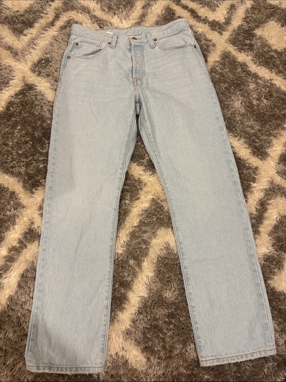 Light Wash Levi’s womens 501 original fit Straight-Leg Jeans 30x30